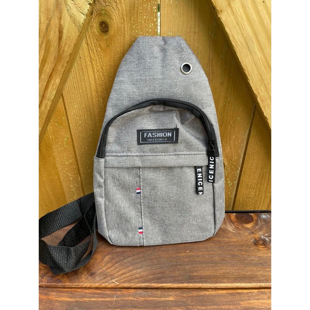 Fashion Instinct Unisex Cross Body Travel Bag - Men or Women